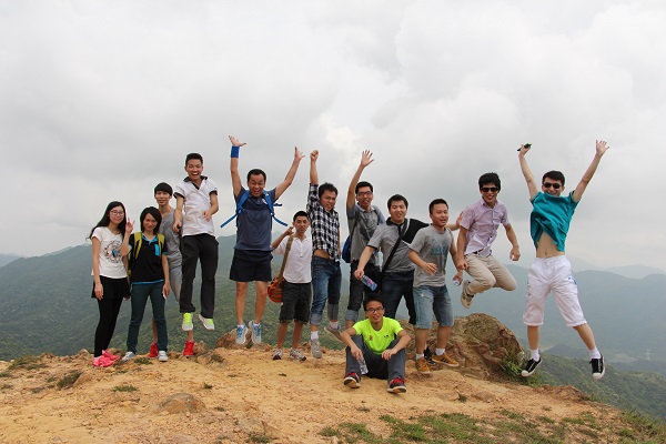 永利3044集团官网举办四月员工生日活动