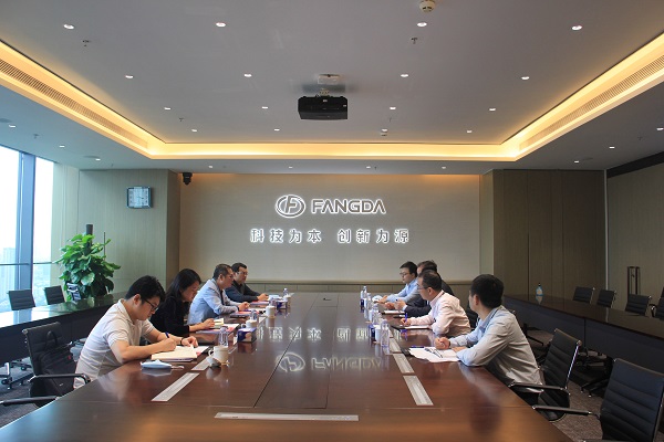 深圳市南山区税务局长蔡伟群一行莅临永利3044集团官网考察调研