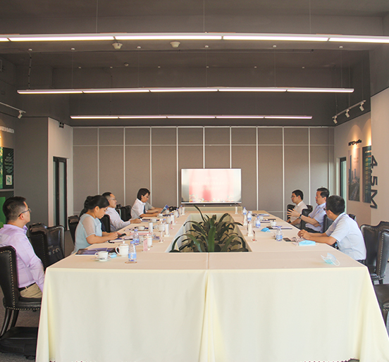 深圳工业总会会长吴光权一行莅临永利3044集团官网调研