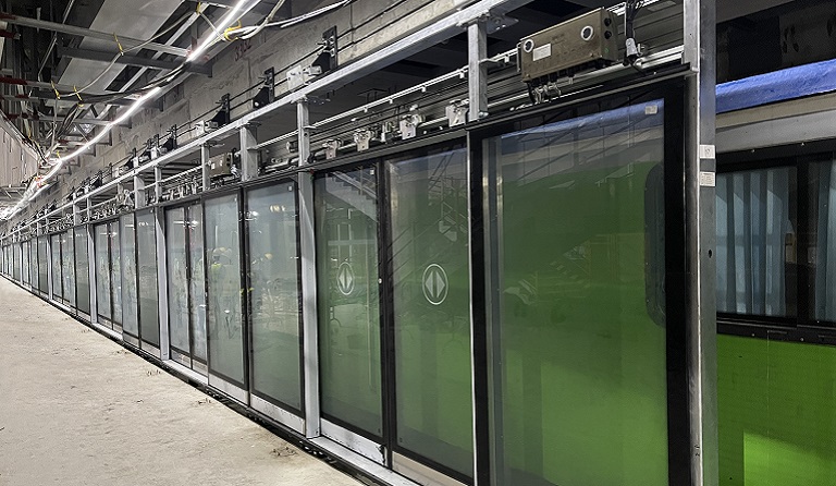 永利3044集团官网模块化装配式站台门在深圳地铁8号线顺利启动首次安装