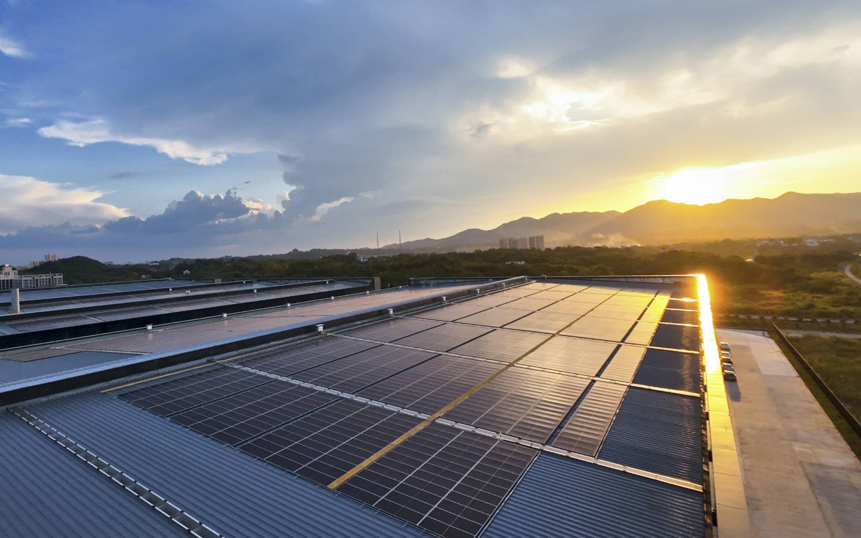 永利3044集团官网分布式光伏项目双地落地，屋顶之上点亮绿色未来